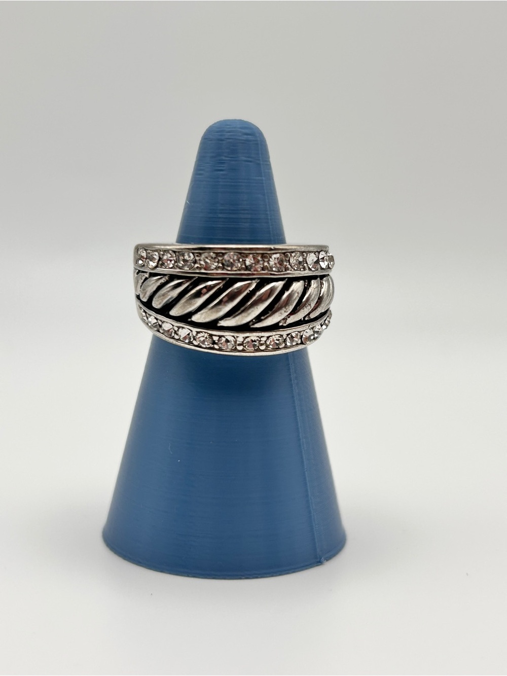 Vintage Style Silver Tone Crystal Rhinestone Rope Twist Ring Size 6.5